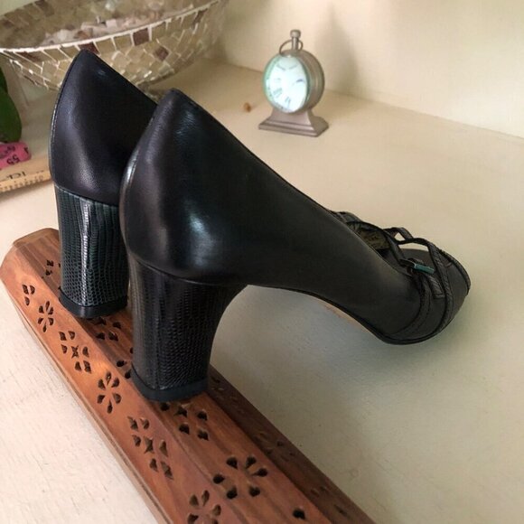 Women's Taryn Rose Black Leather Open Toe Vero Cuoio Italy Size 5 1/2 - Picture 8 of 14